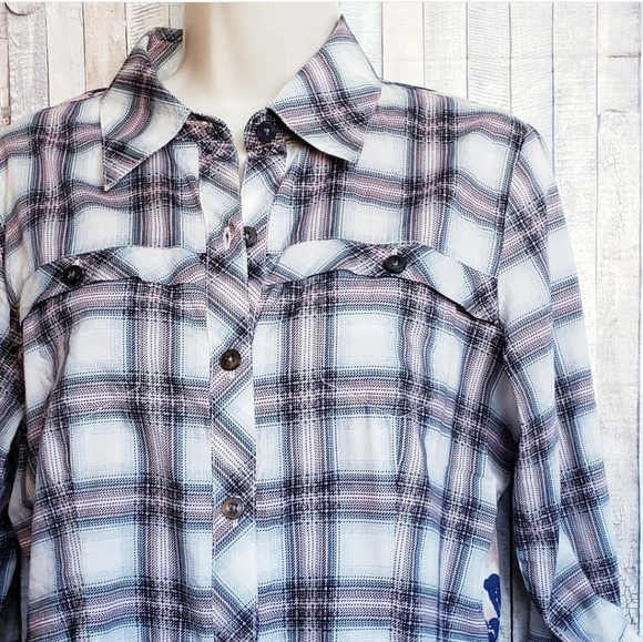 CAbi plaid and floral button down shirt - Picture 3 of 4